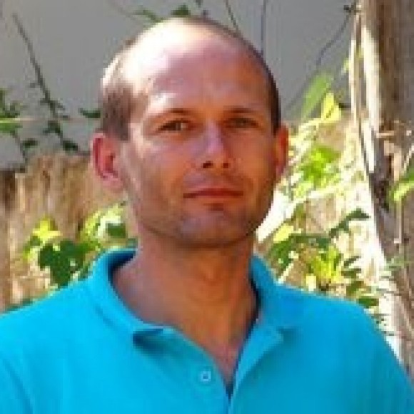 Profile picture of Tomek